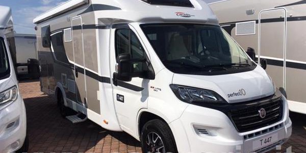 Carado T 334: Il camper semintegrale con 5 posti letto Carado T 334: Il camper semintegrale con 5 posti letto