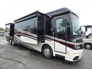 Camper lusso Monaco Diplomate 2017 43S