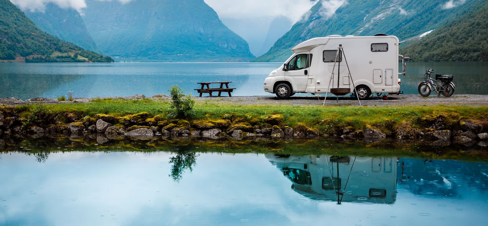 Il bello di viaggiare in camper: quali sono i vantaggi della vacanza en plein air