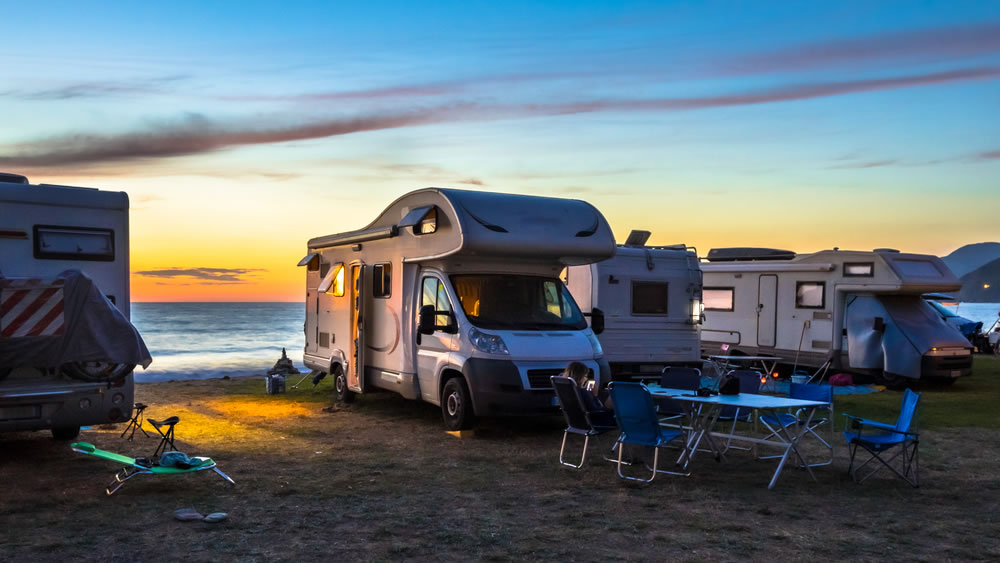 Tra i camper per andare in vacanza possiamo trovare: Tra i camper per andare in vacanza possiamo trovare: