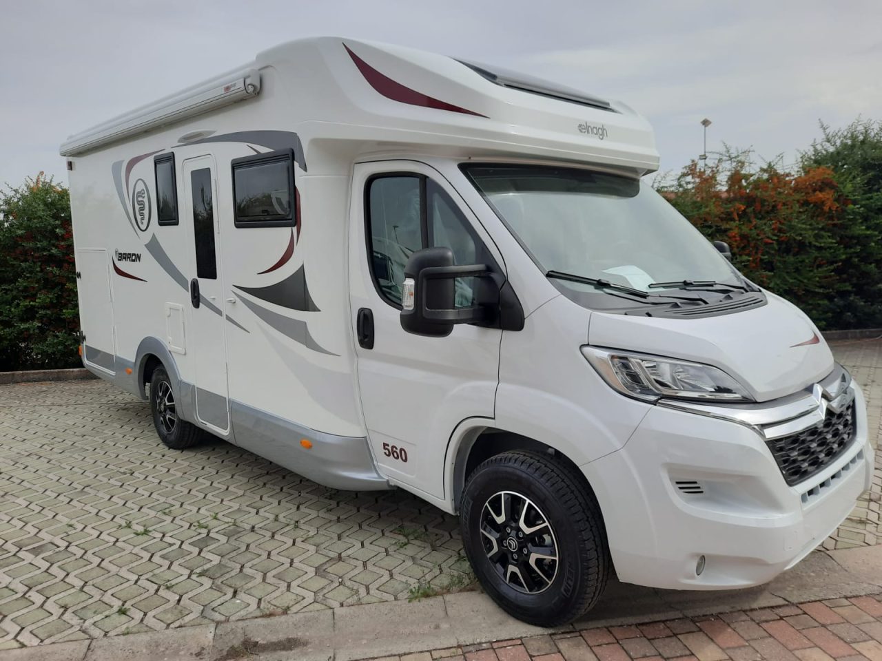 ELNAGH BARON 560 -  VERSIONE CAMPERIS