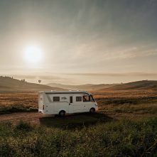I camper motorhome Laika sono i veicoli perfetti per viaggiare con stile e comodità