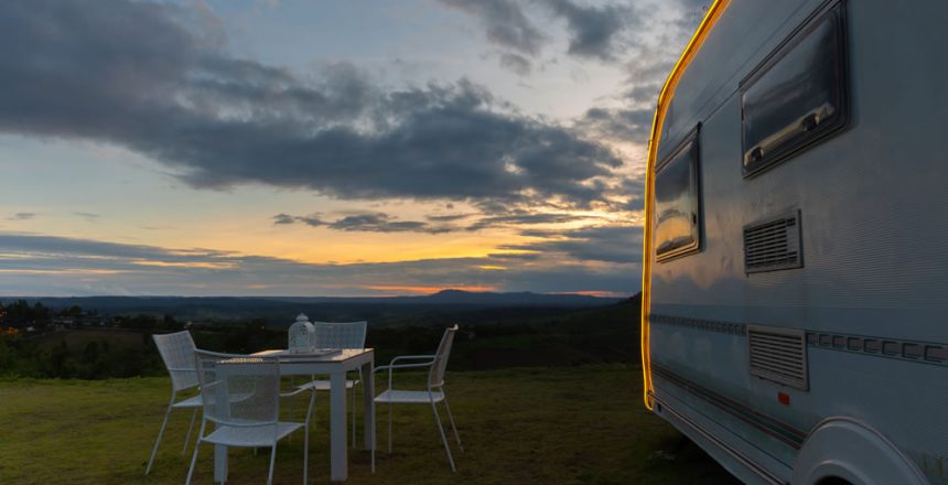 perche-cercare-il-tuo-caravan-usato-ideale